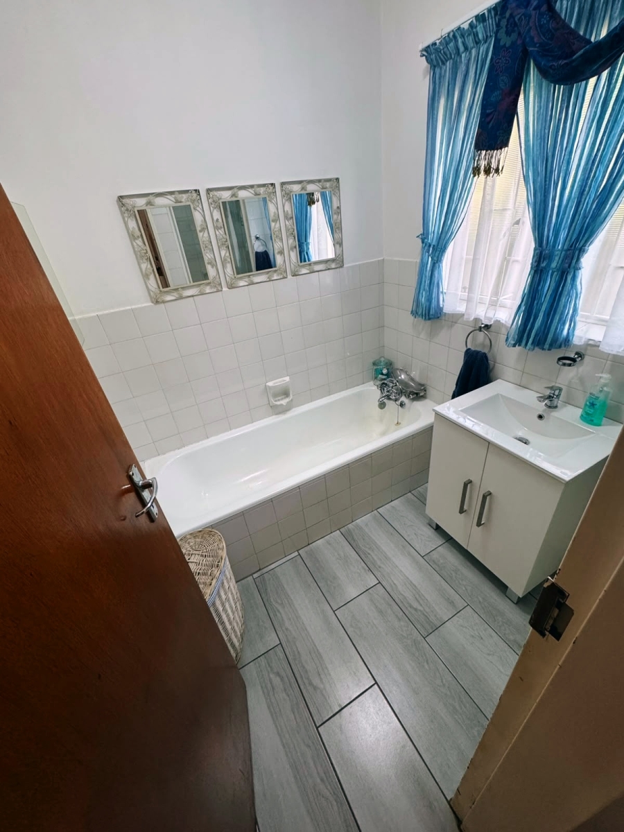 4 Bedroom Property for Sale in Sasolburg Ext 4 Free State